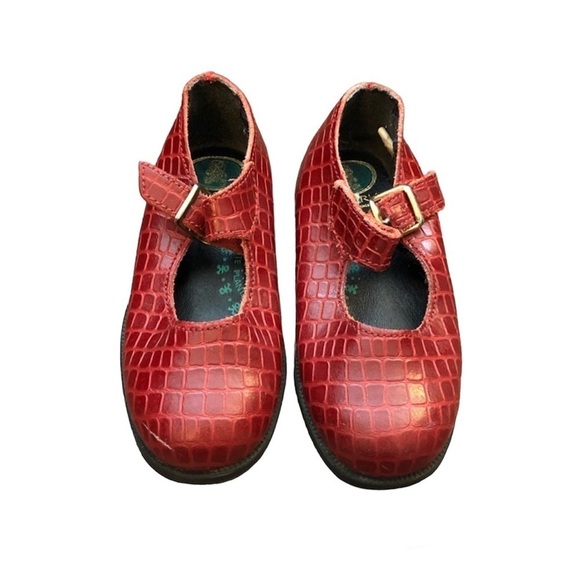 Solaria Red Embossed Mary Jane Shoes - Picture 2 of 6
